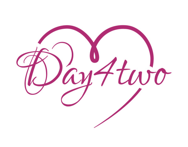 Day4two Logo